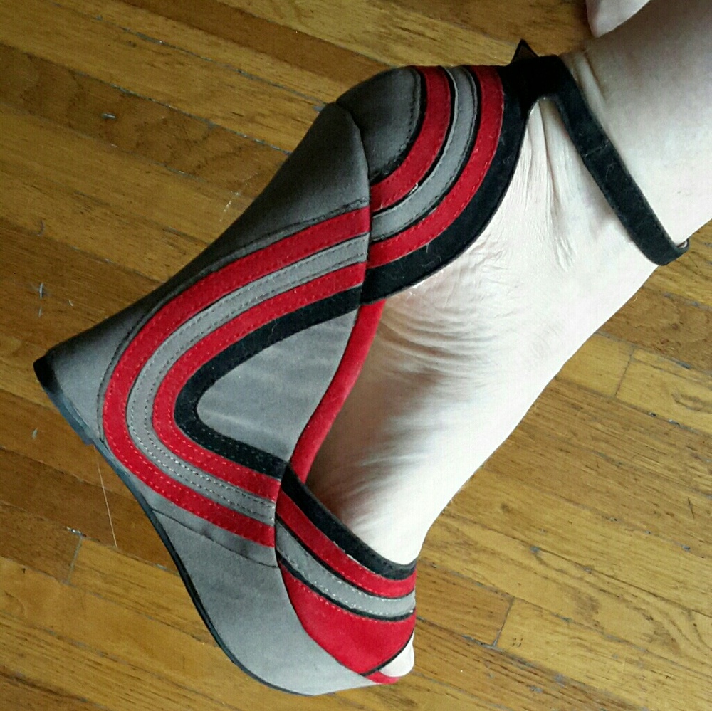 Red, black, and grey wedge sandals